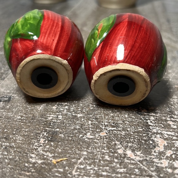 Vintage 70s Franciscan APPLE Sugar Bowl & Creamer Salt & Pepper Shakers Set Rare - Picture 5 of 13